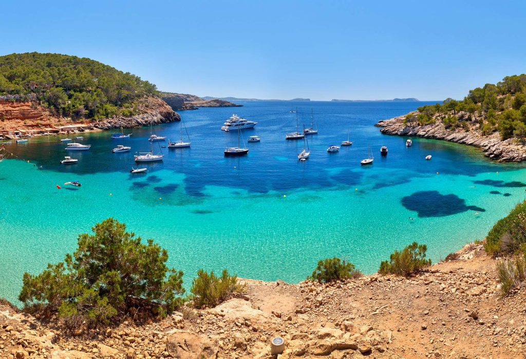 Explorando las Playas de Ibiza: Una Guía Completa para Disfrutar del ...